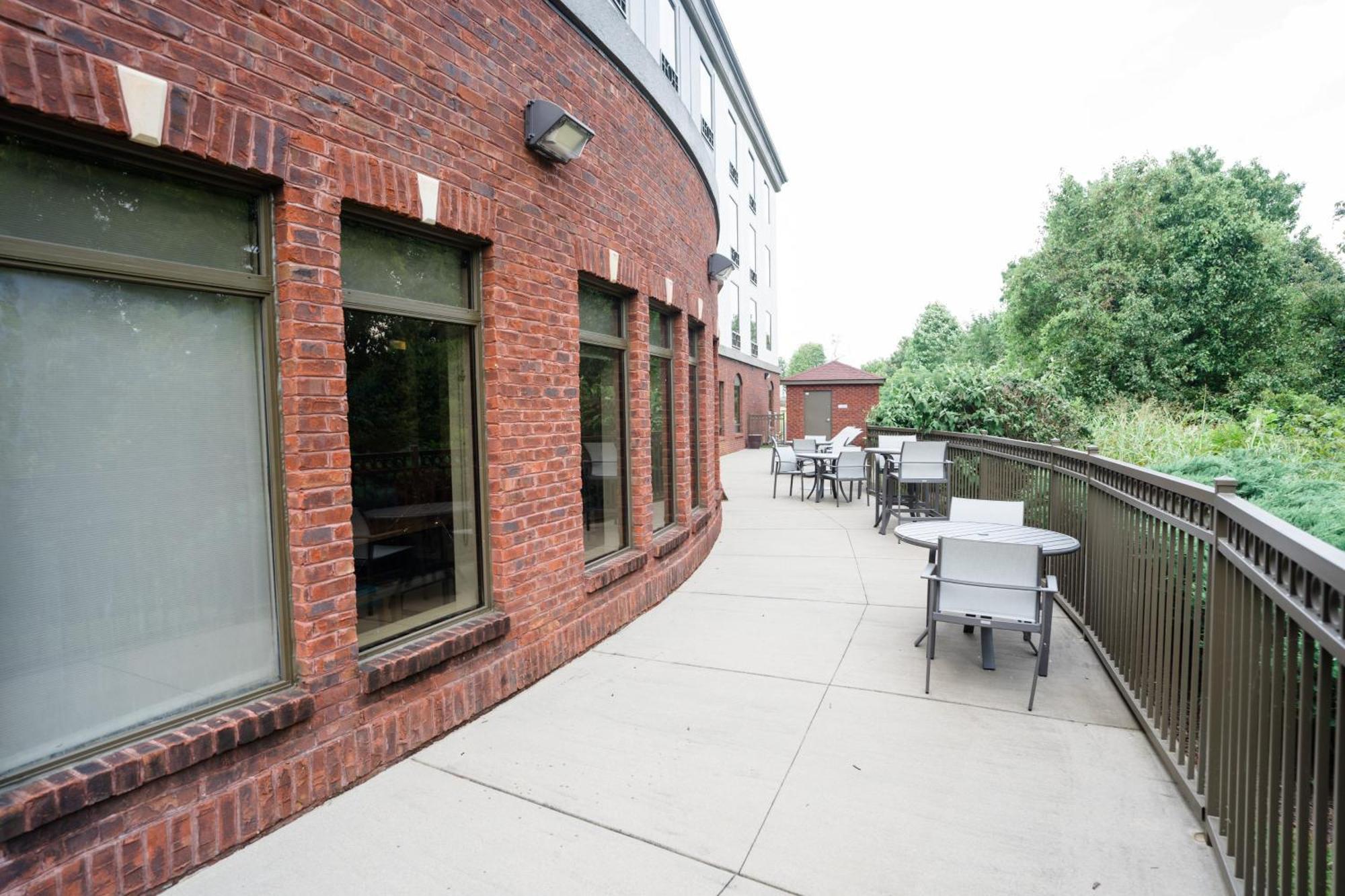 Holiday Inn Express Hotel & Suites Kodak East-Sevierville By Ihg Exterior photo